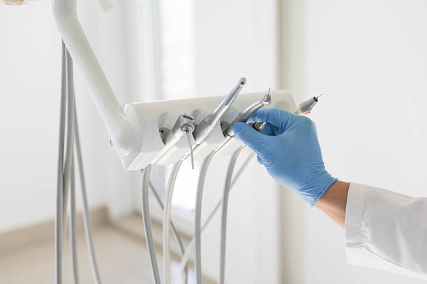 24/7 Emergency Teeth Whitening experts in Island Lake, IL